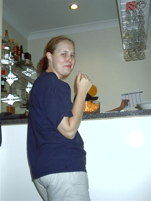 Katie stops by to see house before she heads off to Canada