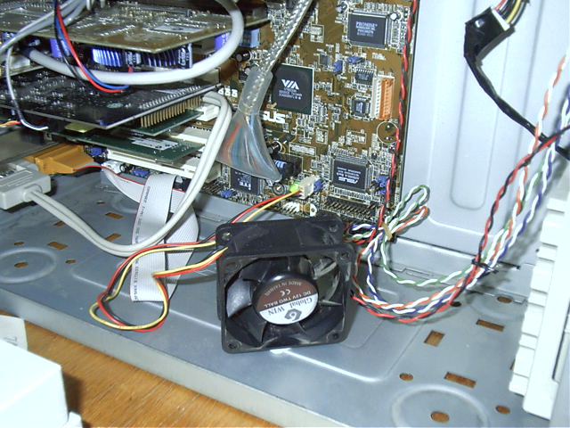 Spare FOP-32 cpu fan i had laying around