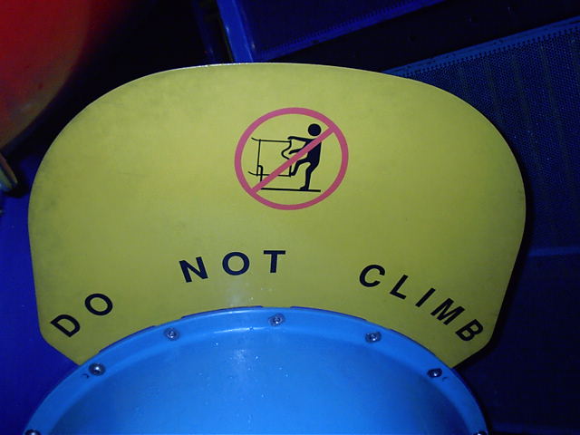 Do not climb! OR DIE!