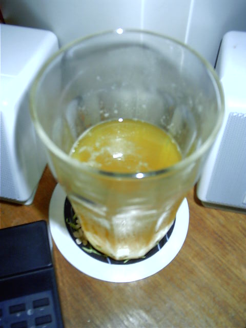 And to stay awake, I needed my energy drink. Apple juice and lemon Supradyn tablet. Quite tasty.