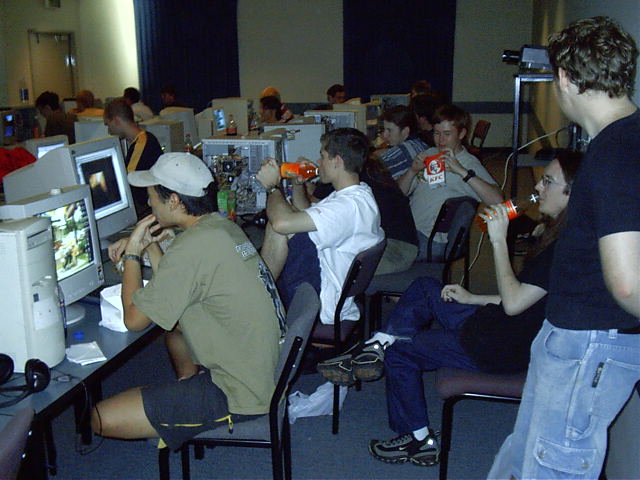 The guys watch some quality pr0n on Fade's machine.