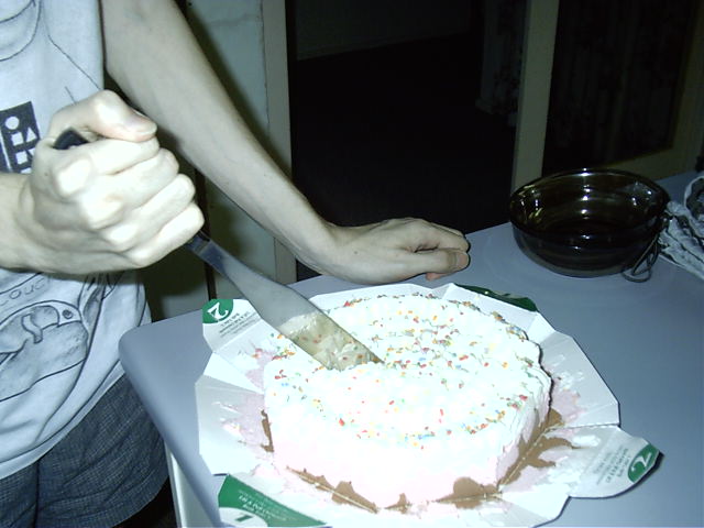Me 1Cake 0