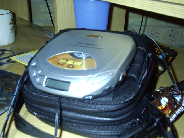 Draxy's CD/MP3 player