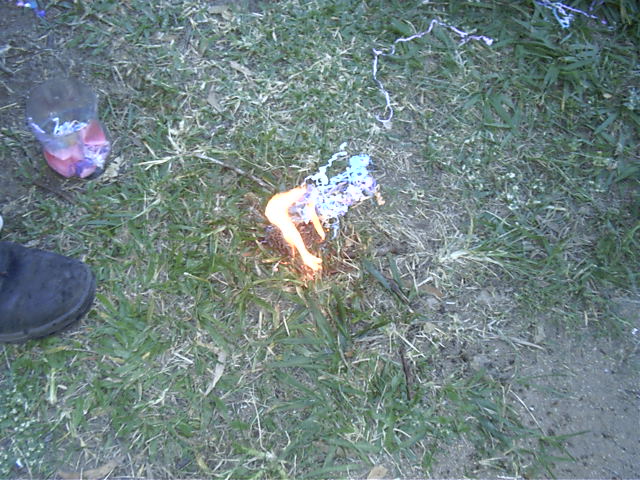 It burns!