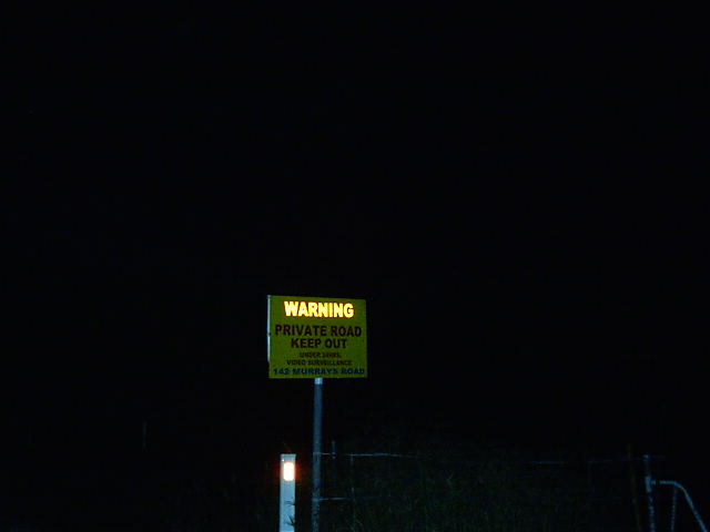 .... So we moved in closer and took a pic of a warning sign. *snicker*