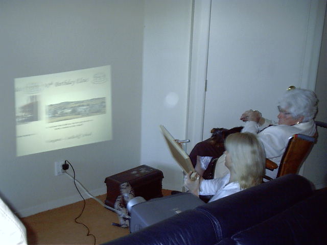 And Nana hgets a closer look at slideshow