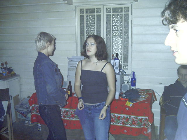 Shae and Trui tart it up