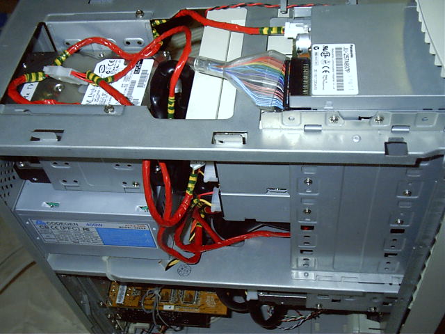 The top with the neat power cables