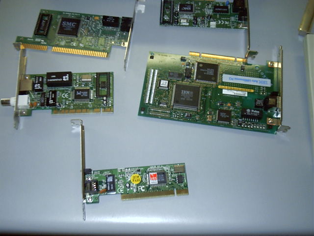 With 4 not working, I buy a new one (bottom). But alas, that fails too.