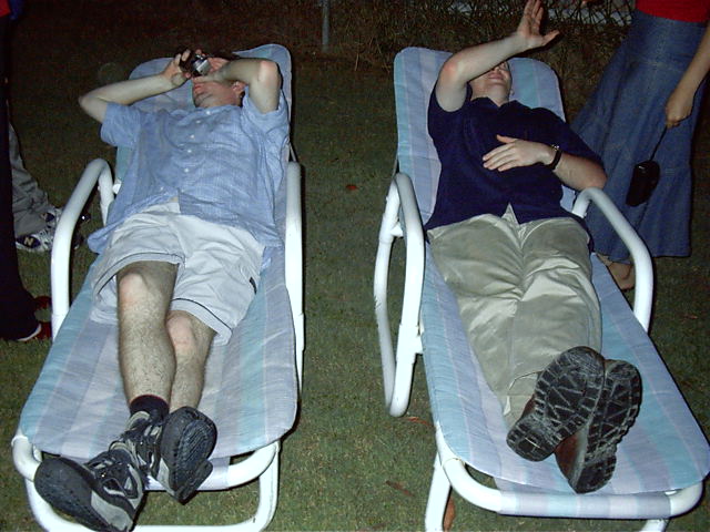 Kewn and Red relax