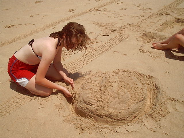 Ascian also makes the castle of the sand